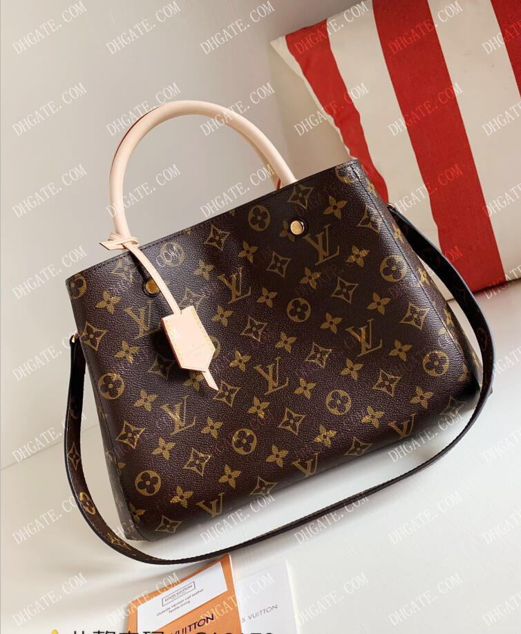 lv LOUIS MONTAIGNE BB BAG VITTON Handbags Leather Women Shoulder Bags Messenger Crossbody Bag Purse Fashion Designer To
lv LOUIS MONTAIGNE BB BAG VITTON Handbags Leather Women Shoulder Bags Messenger Crossbody Bag Purse Fashion Designer To