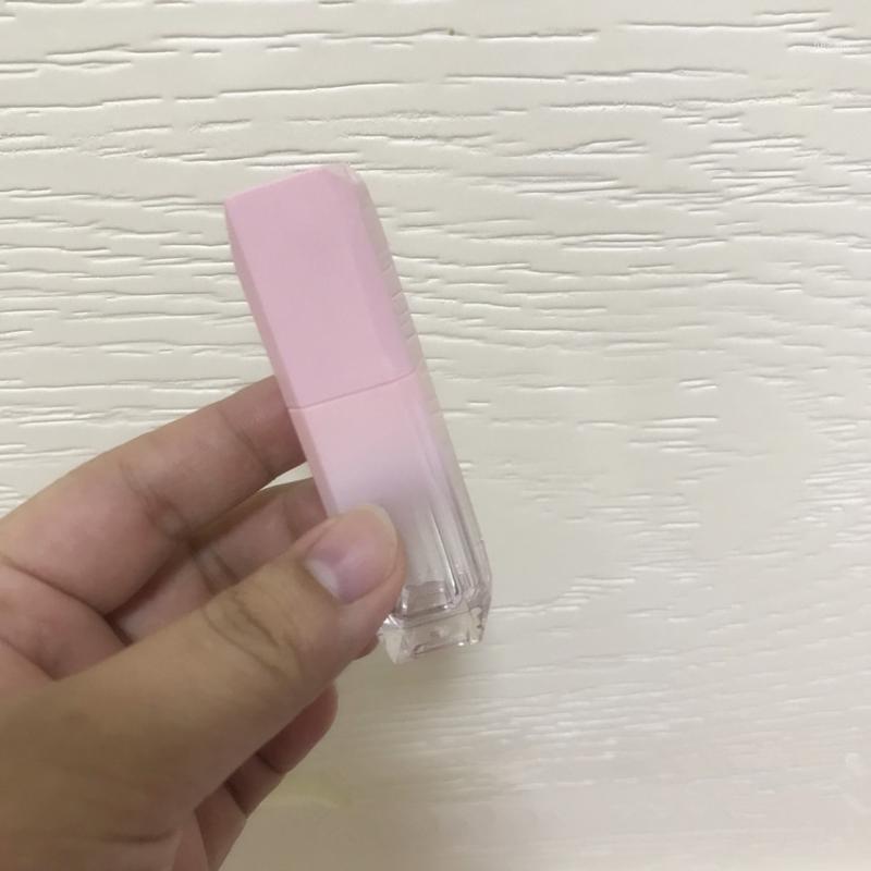 Storage Bottles & Jars 12/50pcs 4.5ML Diamond Plastic Gradient Pink Lip Gloss Wand Tube Empty Cosmetic Cute Oil Bottle Lipgloss Contain 
Storage Bottles & Jars 12/50pcs 4.5ML Diamond Plastic Gradient Pink Lip Gloss Wand Tube Empty Cosmetic Cute Oil Bottle Lipgloss Contain