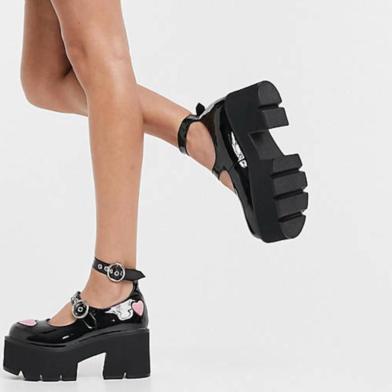 Dress Shoes 2021 Brand Buckles Platform Gothic Girls Cosplay Lolita Mary Janes Pumps Women Chunky Heart Heeled In Black Big Size 43
Dress Shoes 2021 Brand Buckles Platform Gothic Girls Cosplay Lolita Mary Janes Pumps Women Chunky Heart Heeled In Black Big Size 43