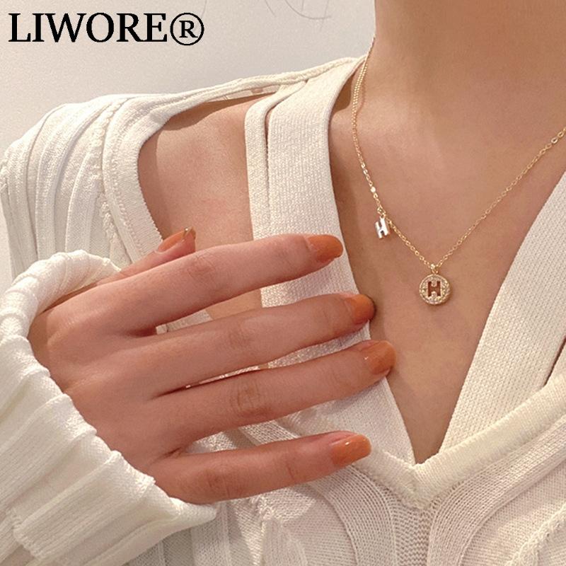 Chains Simple Zircon Letter H Pendant Necklace Women Fashion 2021 Temperament Golden Clavicle Chain Jewelry, Silver
Chains Simple Zircon Letter H Pendant Necklace Women Fashion 2021 Temperament Golden Clavicle Chain Jewelry, Silver