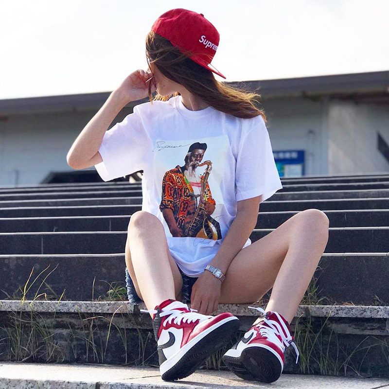 Check out Pharoah Sanders tee King Saks characters loose couple short sleeve T-shirt, White
Check out Pharoah Sanders tee King Saks characters loose couple short sleeve T-shirt, White