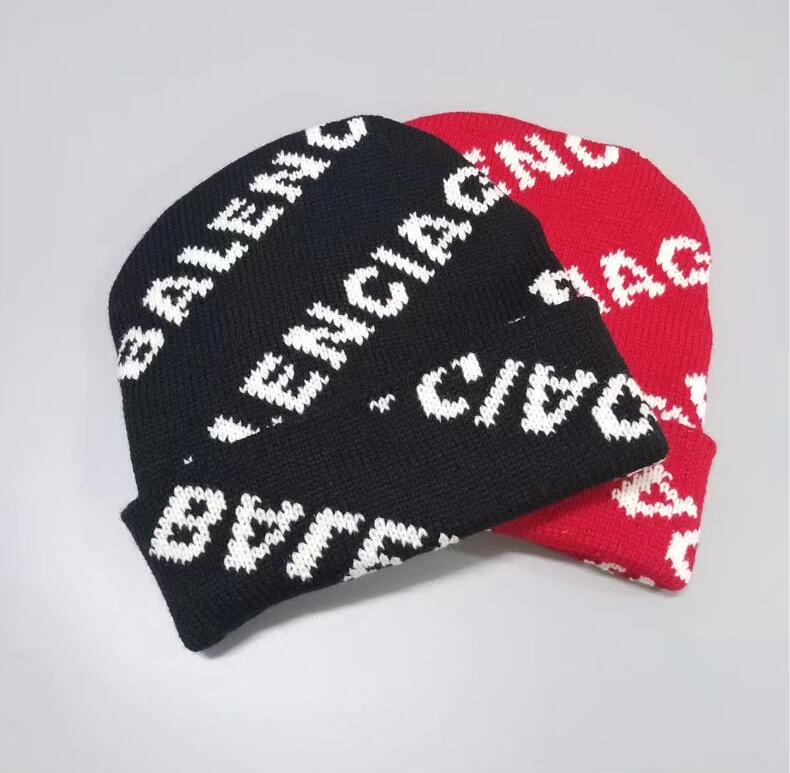 2021 Luxury High Quality Brand Wholesale New Men's and Women's Casual Pullover Cap, Red
2021 Luxury High Quality Brand Wholesale New Men's and Women's Casual Pullover Cap, Red