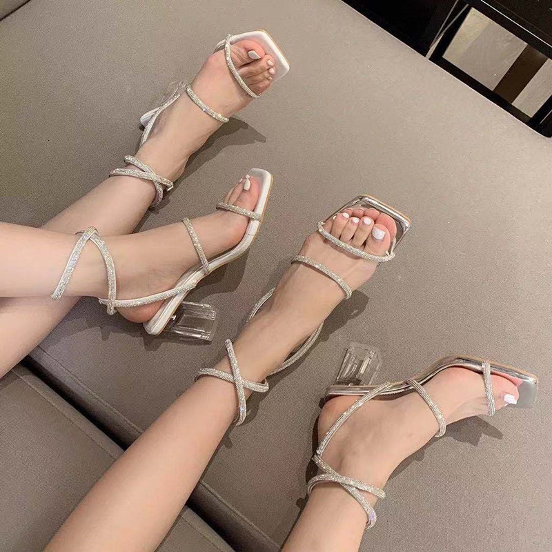 Sandals women's summer Korean one line open toe middle heel Roman shoes thick cross strapping IWUQ, 1# shoe box
Sandals women's summer Korean one line open toe middle heel Roman shoes thick cross strapping IWUQ, 1# shoe box