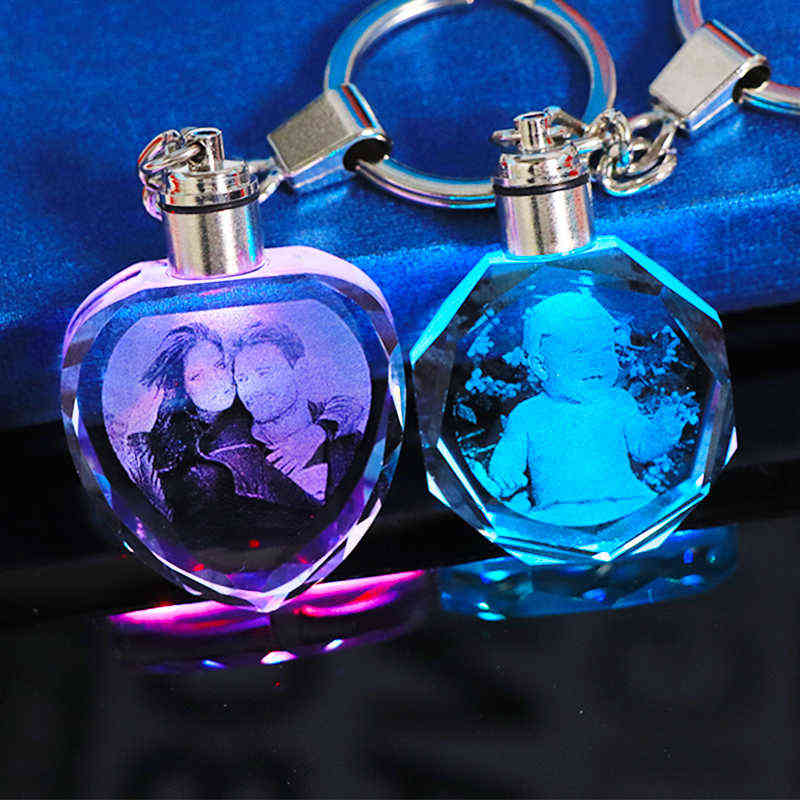 Custom K9 Crystal Key Chain Personalized Photo Pendant Picture Key Ring Trinket Laser Engraved LED Light Keychain Unique Gift H1126