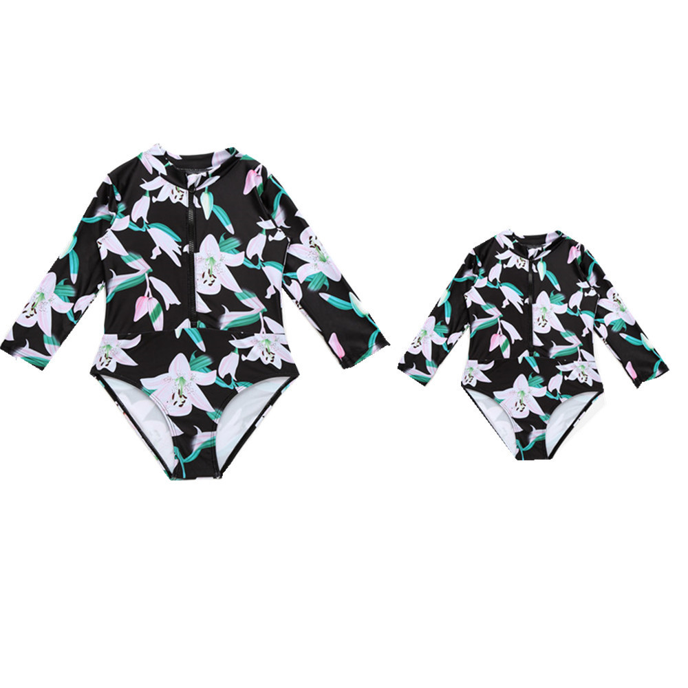 Mother Daughter Swimsuits Long Sleeve Mommy Swimwear Zipper Front Mom And Girls Bathing Suit Family Matching Clothes 210520