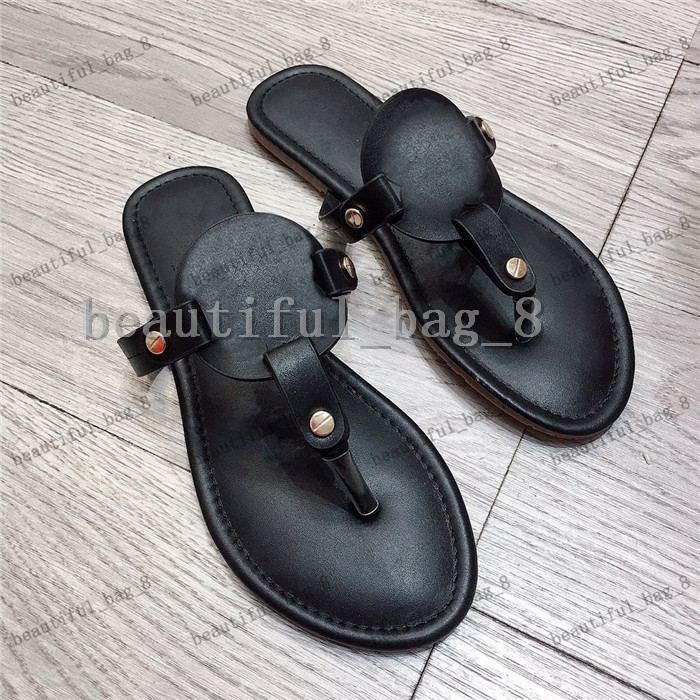 Wholesale Summer Brand Designer women Flip flops Slipper Fashion Genuine Leather slides sandals Metal Chain Ladies Casual shoes, Ribbon(not for sale separately)
Wholesale Summer Brand Designer women Flip flops Slipper Fashion Genuine Leather slides sandals Metal Chain Ladies Casual shoes, Ribbon(not for sale separately)
