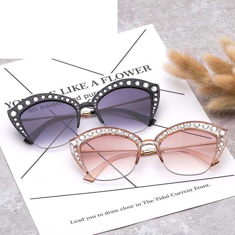 Fashion Sunglasses Frames Trend Cat's-eye Glasses With Diamond For Women's Anti Ultraviolet Fashionable
Fashion Sunglasses Frames Trend Cat's-eye Glasses With Diamond For Women's Anti Ultraviolet Fashionable