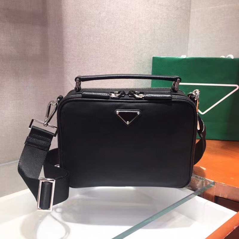 Messenger Bag the tote bag Shoulder Crossbody Bags Wallet Fashion Designer Backpack Leather Handbag Purse card holder 069, Black
Messenger Bag the tote bag Shoulder Crossbody Bags Wallet Fashion Designer Backpack Leather Handbag Purse card holder 069, Black