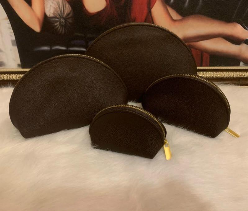 Women cosmetic bags organizer famous makeup bag travel pouch make up bag ladies cluch purses organizador toiletry bag 4pcs, No box
Women cosmetic bags organizer famous makeup bag travel pouch make up bag ladies cluch purses organizador toiletry bag 4pcs, No box