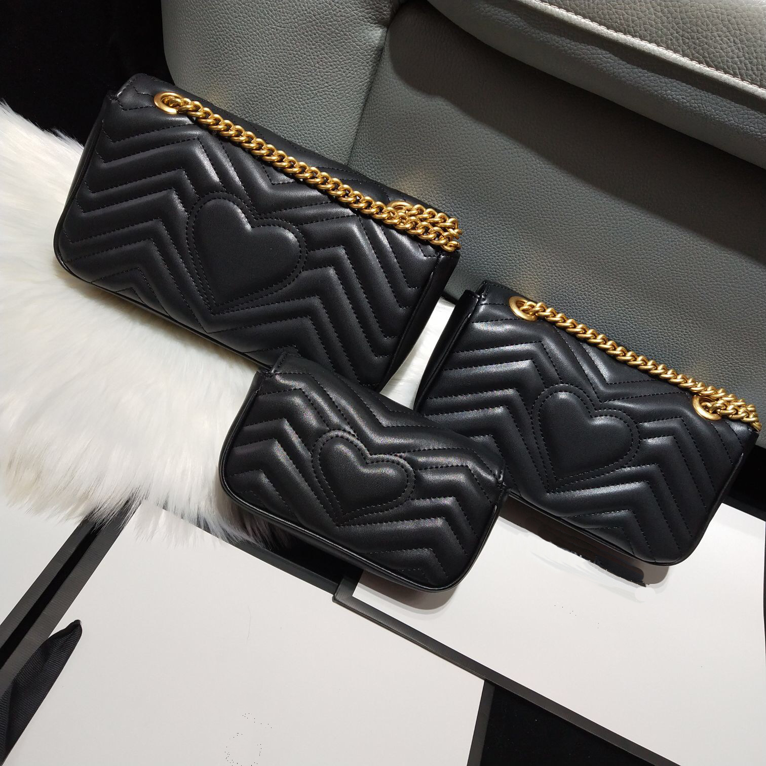 High Quality Luxurys Designers Bags Handbags Purses Women Brand Classic Style Genuine Leather MIni Marmont Wave Pattern Chain Crossbody Shoulder Bag, Red
High Quality Luxurys Designers Bags Handbags Purses Women Brand Classic Style Genuine Leather MIni Marmont Wave Pattern Chain Crossbody Shoulder Bag, Red