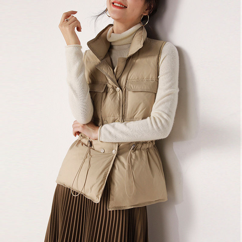 Women Light 90% Down Drawstring Vest Solid Pocket Sleeveless Windproof Warm Female Vests Autumn Winter Ladies Short Tops 210518, White
Women Light 90% Down Drawstring Vest Solid Pocket Sleeveless Windproof Warm Female Vests Autumn Winter Ladies Short Tops 210518, White