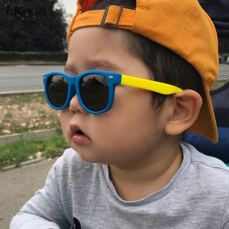 LongKeeper Kids Polarized Sunglasses TR90 Boys Girls Sun Glasses Silicone Safety Glasses Gift For Children Baby UV400 Eyewear Glasses wholesale, White;black
LongKeeper Kids Polarized Sunglasses TR90 Boys Girls Sun Glasses Silicone Safety Glasses Gift For Children Baby UV400 Eyewear Glasses wholesale, White;black