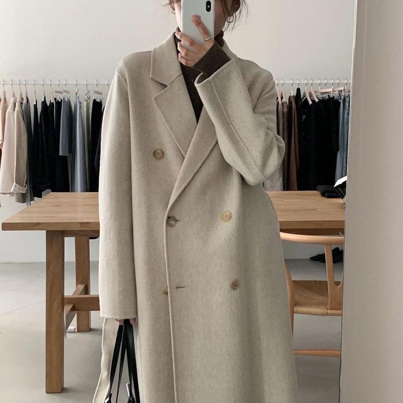 Women's Wool & Blends Autumn And Winter Temperament Casual Double-breasted Suit Collar Long Warm Fleece Jacket Ladies Solid Color Woolen Coa
Women's Wool & Blends Autumn And Winter Temperament Casual Double-breasted Suit Collar Long Warm Fleece Jacket Ladies Solid Color Woolen Coa