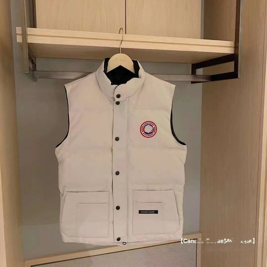 Canadian and American designer Luxury new winter men women warm down Black white red blue high version vest sleeveless Puffer jacket high-qu
Canadian and American designer Luxury new winter men women warm down Black white red blue high version vest sleeveless Puffer jacket high-qu