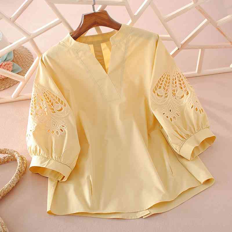 VANOVICH Women Blouses and Tops Summer Solid Color Cotton Hollow Embroidery Ladies Topss V-neck Clothing 210615, Blue
VANOVICH Women Blouses and Tops Summer Solid Color Cotton Hollow Embroidery Ladies Topss V-neck Clothing 210615, Blue