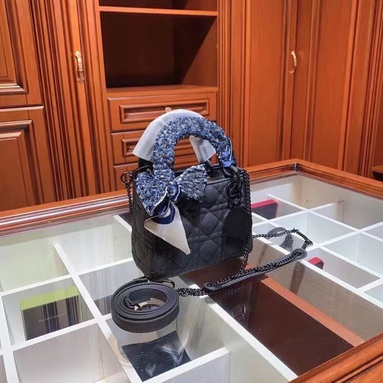 High quality men animal Short Wallet Leather black snake Tiger bee Wallets Women Long Style Purse card Holders with gift box
High quality men animal Short Wallet Leather black snake Tiger bee Wallets Women Long Style Purse card Holders with gift box