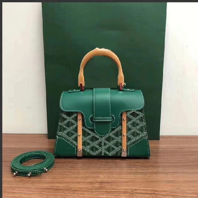 BAGS Marmont Shoulder Women Crossbody Messenger Designers Quilted Heart Purses Wallets GOYA mini Saigon bag wooden handle handbag
BAGS Marmont Shoulder Women Crossbody Messenger Designers Quilted Heart Purses Wallets GOYA mini Saigon bag wooden handle handbag