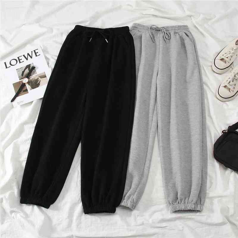 gray women sweatpants autumn baggy fashion oversize sports pants black winter thick joggers streetwear trousers, Black;white
gray women sweatpants autumn baggy fashion oversize sports pants black winter thick joggers streetwear trousers, Black;white