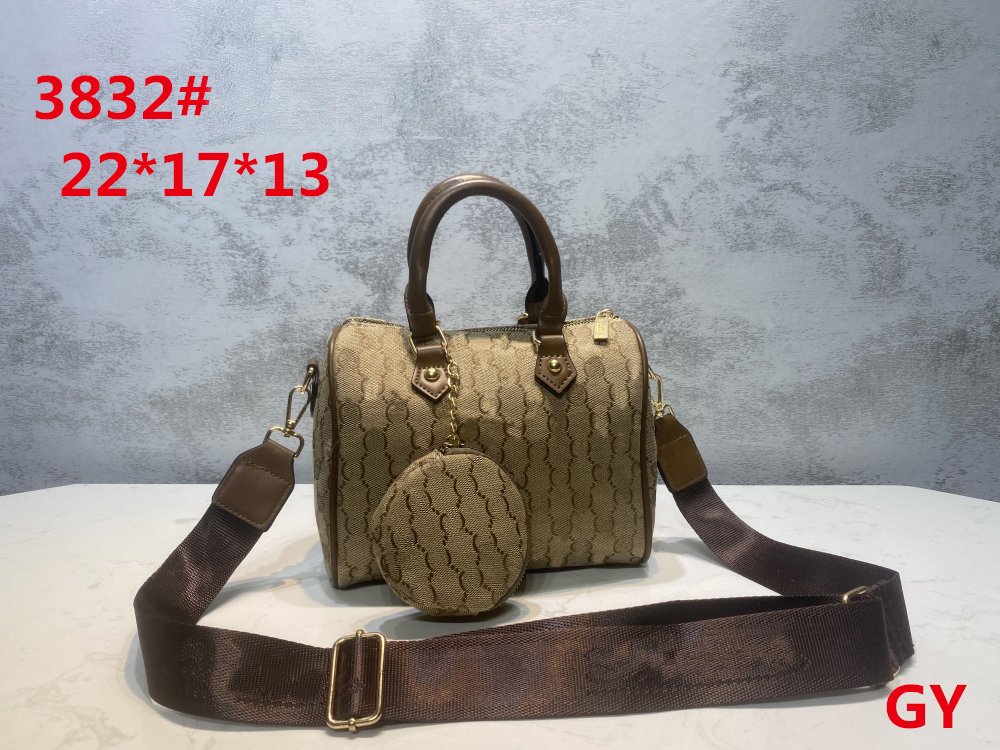 Designer Women Boston Bags Gym Inclined Shoulder Bag Womens Pillow Mono Handbag fashion G Brand Classic Mini Crossbody Lady Cross body Shopping Bags Purse Backpack, Additional shipping
Designer Women Boston Bags Gym Inclined Shoulder Bag Womens Pillow Mono Handbag fashion G Brand Classic Mini Crossbody Lady Cross body Shopping Bags Purse Backpack, Additional shipping