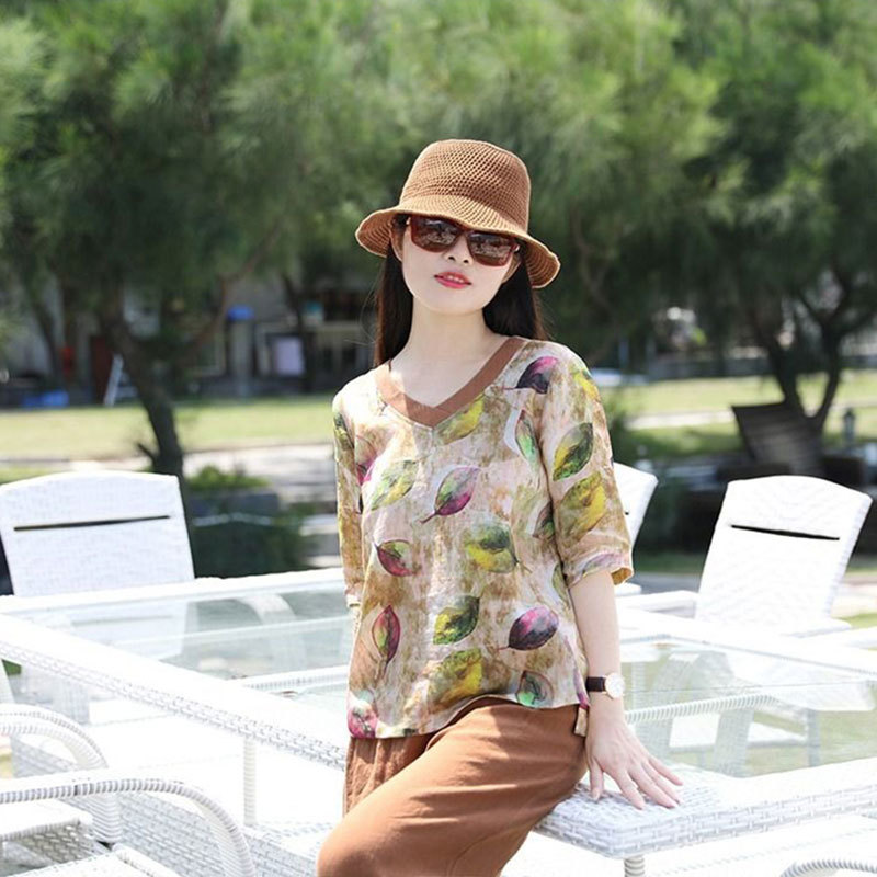 Arrival Summer Women T Shirt Plus Size Half Sleeve V-neck Loose Tee Vintage Leaf Print Tshirts Tops Femme D21 210512