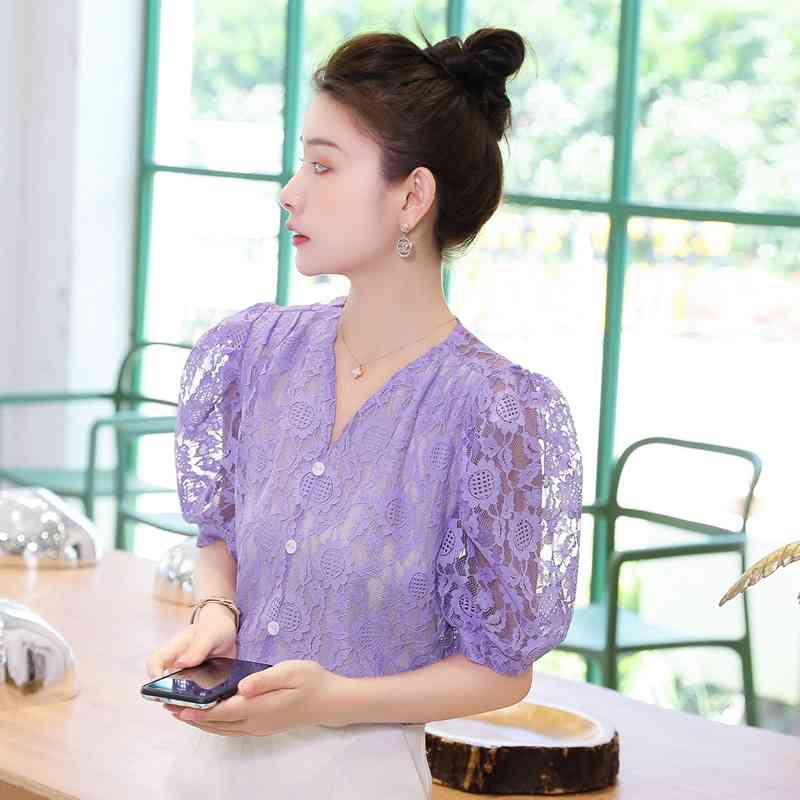 Blusas Mujer De Moda Summer Sexy Lace Puff Sleeve Women Shirt Elegant V-Collar Short Fashion Blouse Tops 9667 210506
