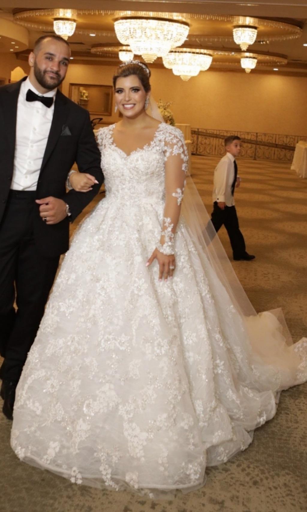 Sparkly 3D Lace Floral Princess Wedding Dresses 2022 Illusion Long Sleeve Beaded Cathedral Train African Aso Ebi Arabic Bridal Dress