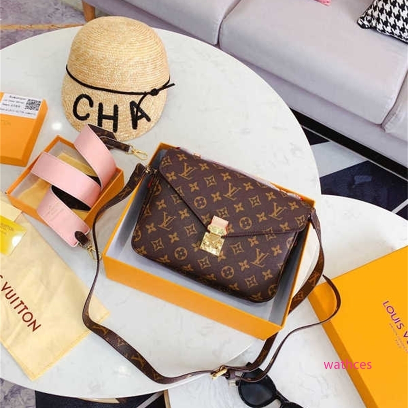 joyf Purple Padlock DESIGNER Brand Crocodile Embossed Genuine Leather Women Tote Shoulder Crossbody Bags Handbags Ladies
joyf Purple Padlock DESIGNER Brand Crocodile Embossed Genuine Leather Women Tote Shoulder Crossbody Bags Handbags Ladies