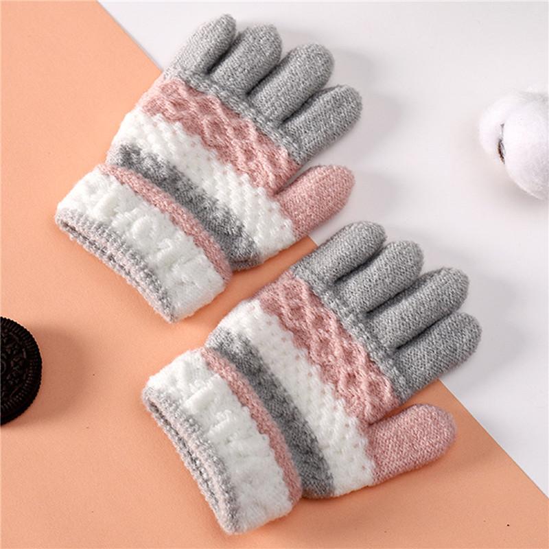 Children's Mittens Soft Knitted Baby Gloves Striped Kids Girls Boys Full Finger Autumn Winter Warm Children Comfortable Cute, White
Children's Mittens Soft Knitted Baby Gloves Striped Kids Girls Boys Full Finger Autumn Winter Warm Children Comfortable Cute, White