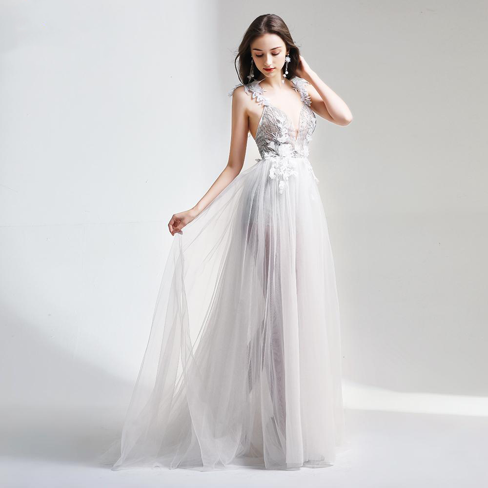 Fashion White Lace Evening Dress Sexy V-neck Backless Beach Dress Vestido De Fiesta Banquet Flower Party Formal Gown in Stock