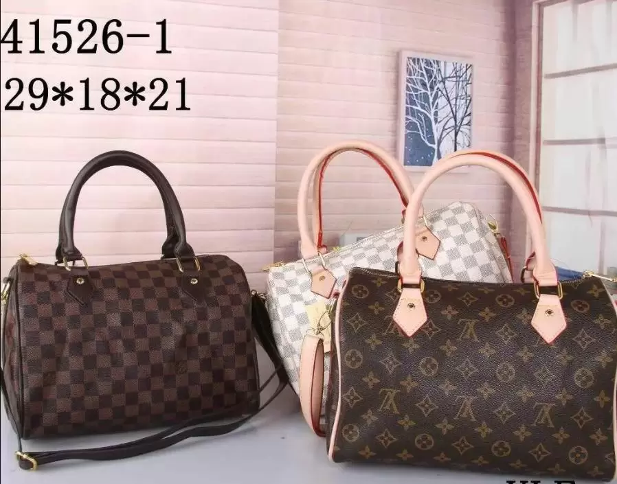 2022 Tassel Crossbody Shoulder Bags Messenger Handbag bolsas feminina Coin Wallet femme Backpack GG's LOUIS's VUTTON's VITTONings LVs YSLs, Brown
2022 Tassel Crossbody Shoulder Bags Messenger Handbag bolsas feminina Coin Wallet femme Backpack GG's LOUIS's VUTTON's VITTONings LVs YSLs, Brown