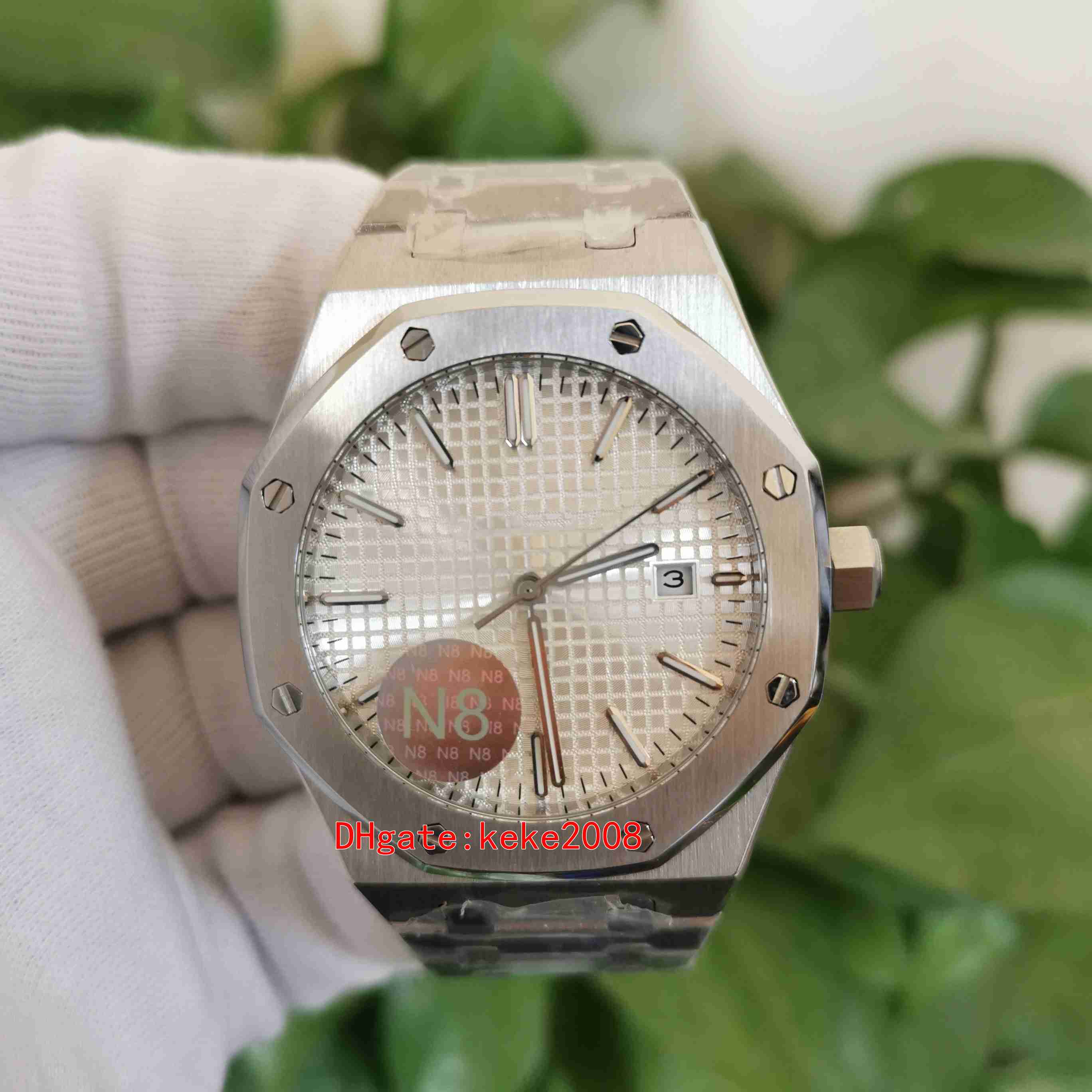 N8 Maker Wristwatches men Watches 41mm 15400 15400ST.OO.1220ST.02 White Dial Stainless Steel Asia 2813 Movement Mechanical Transparent Automatic Mens wathc, No box papers
N8 Maker Wristwatches men Watches 41mm 15400 15400ST.OO.1220ST.02 White Dial Stainless Steel Asia 2813 Movement Mechanical Transparent Automatic Mens wathc, No box papers