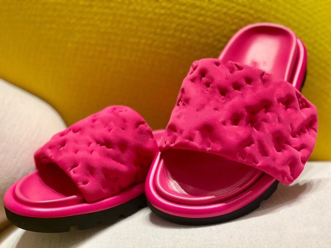 Designer woman Ladies leather slippers Women Sandals Platform Slipper height Shoes Summer Embossed Flip Flops 0329, 01