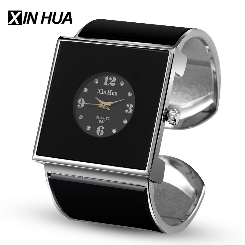 XINHUA Women Watches Quartz Stainless Steel Bracelet Bangle Rhinestone Designer Unique Watch Dress Female Relogios Feminino, White
XINHUA Women Watches Quartz Stainless Steel Bracelet Bangle Rhinestone Designer Unique Watch Dress Female Relogios Feminino, White