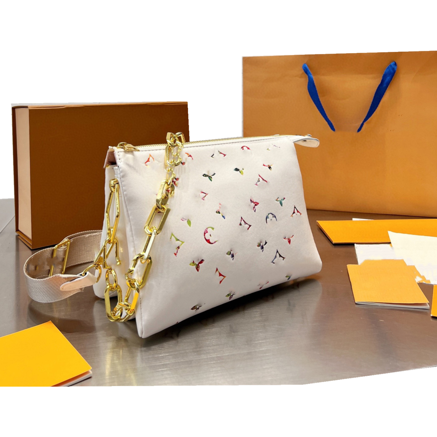 Evening Bags 5A designer high quality women bag city bag single shoulder embossed color cowhide leather chain cousin bag sister bag 2022 fashion cross body, White
Evening Bags 5A designer high quality women bag city bag single shoulder embossed color cowhide leather chain cousin bag sister bag 2022 fashion cross body, White