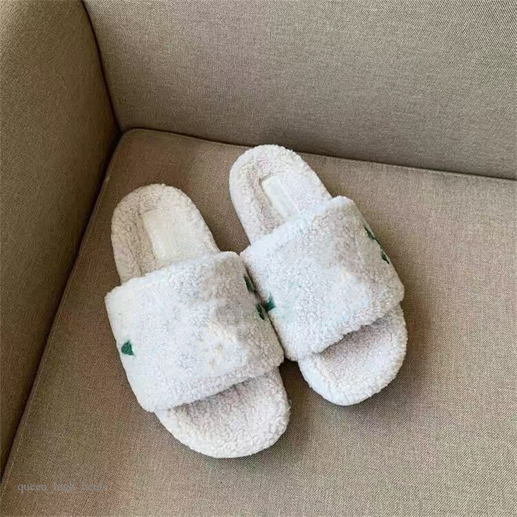 high quality Fashion women Sandals wool Designer Autumn Winter Lazy black white letter shoes sexy platform Lady keep warm Large size 35-41, Color 2
high quality Fashion women Sandals wool Designer Autumn Winter Lazy black white letter shoes sexy platform Lady keep warm Large size 35-41, Color 2