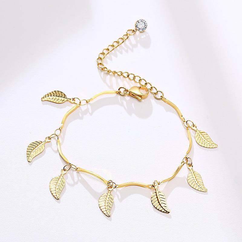 Link, Chain Golden Leaf Pattern Garniture Bracelet Bat For Woman Wrist Accessories Tail Crystal Setting Nobility Birthday Gifts
Link, Chain Golden Leaf Pattern Garniture Bracelet Bat For Woman Wrist Accessories Tail Crystal Setting Nobility Birthday Gifts