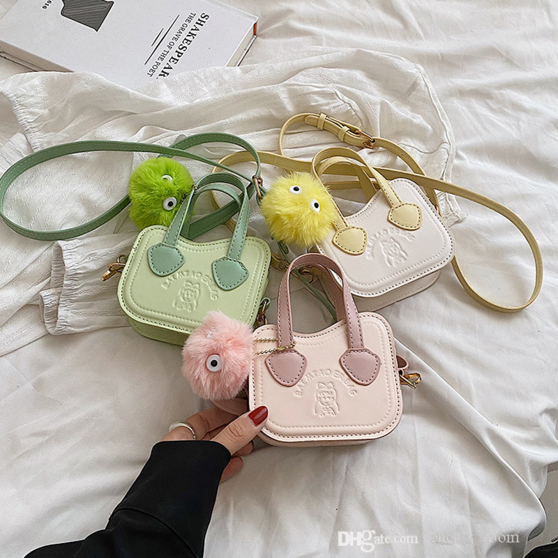Fairy girls cartoon handbags kids color collision Fleecy ball one shoulder bags parent-child cross-body bag lipstick accessories wallets F1324, Mix colors random
Fairy girls cartoon handbags kids color collision Fleecy ball one shoulder bags parent-child cross-body bag lipstick accessories wallets F1324, Mix colors random