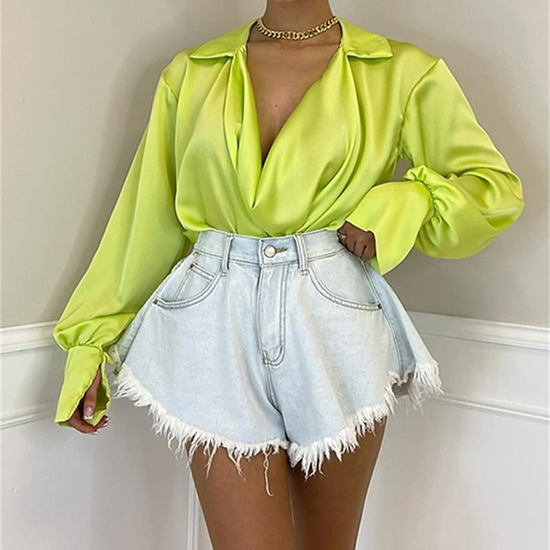 Women' Blouses & Shirts Sexy Low Cut Swing Vneck Loose Blouse Women' 2022 Summer Solid Color Long Sleeve Tops Laple Elegant Satin Blou, Pink
Women' Blouses & Shirts Sexy Low Cut Swing Vneck Loose Blouse Women' 2022 Summer Solid Color Long Sleeve Tops Laple Elegant Satin Blou, Pink