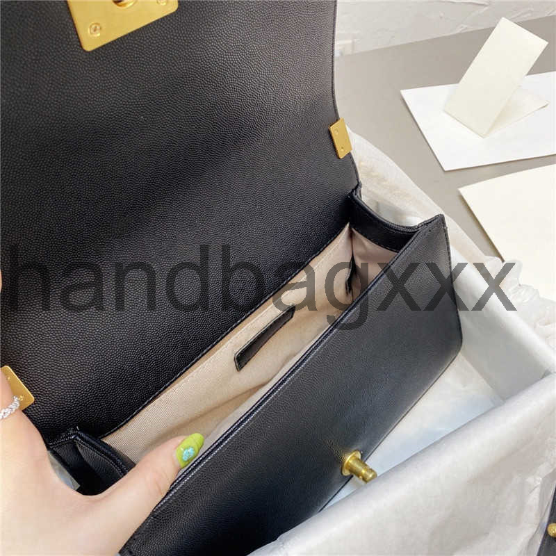 designer Classic Women Bags Small Flap Genuine Leather Lambskin V-stitch Quilted Boy Interwoven Chain Crossbody Shoulder, Just box
designer Classic Women Bags Small Flap Genuine Leather Lambskin V-stitch Quilted Boy Interwoven Chain Crossbody Shoulder, Just box