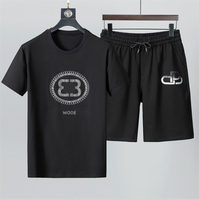 2022 Men s Tracksuits European station plaid printing leisure suit young men handsome plus size ice silk short sleeve T-shirt shorts two piece tide 222, Black
2022 Men s Tracksuits European station plaid printing leisure suit young men handsome plus size ice silk short sleeve T-shirt shorts two piece tide 222, Black