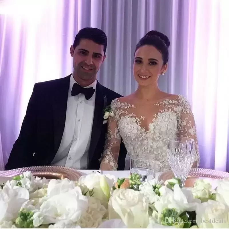 Vintage Elegant Mermaid Wedding Dresses Strapless Appliques Long Sleeves Luxurious Lace Long Lace Train Wedding Gown Sweep Train robe de mariée