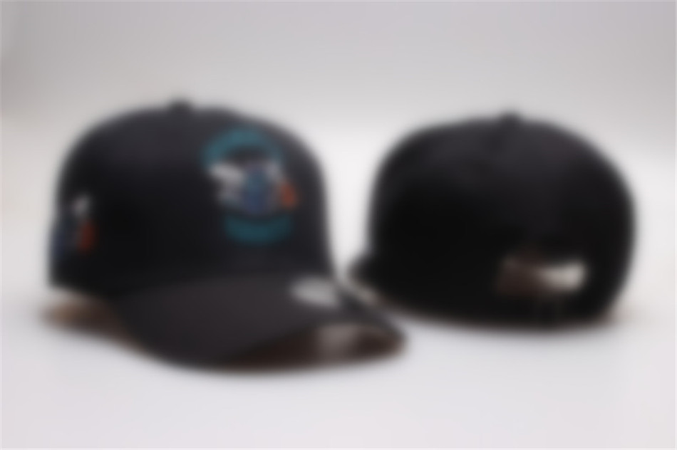 All Baseball Teams Sport Cap Men's Women's Flat Fashion US Full Closed Caps Casual Leisure Solid Color Fashion Size Summer Fall Hat C18
All Baseball Teams Sport Cap Men's Women's Flat Fashion US Full Closed Caps Casual Leisure Solid Color Fashion Size Summer Fall Hat C18