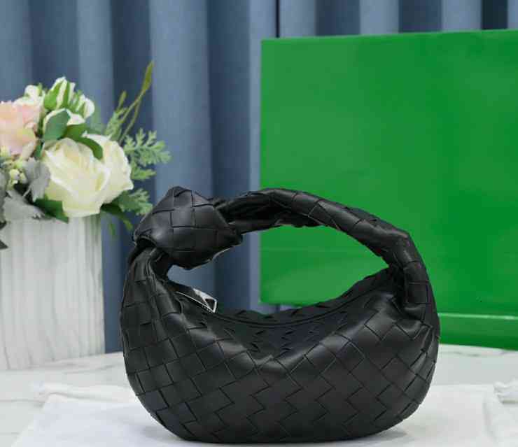 Designer Handbags Bottegav Venetas 2022 Bottom Jodie Woven Women's Bag Sheep Skin Knotted Round Underarm Hobo 99K0, Dark green
Designer Handbags Bottegav Venetas 2022 Bottom Jodie Woven Women's Bag Sheep Skin Knotted Round Underarm Hobo 99K0, Dark green