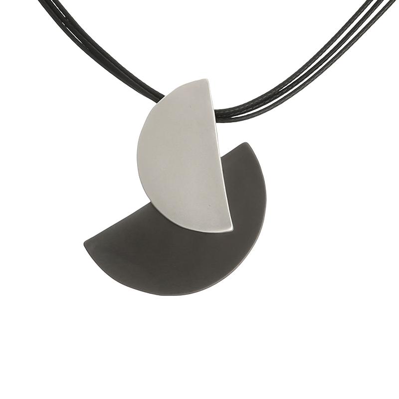 Pendant Necklaces Simple Design Half Round Moon Shape Necklace For Women Geometric Metal Clavicle Chain Female Summer Jewelry AccessoriesPen
Pendant Necklaces Simple Design Half Round Moon Shape Necklace For Women Geometric Metal Clavicle Chain Female Summer Jewelry AccessoriesPen