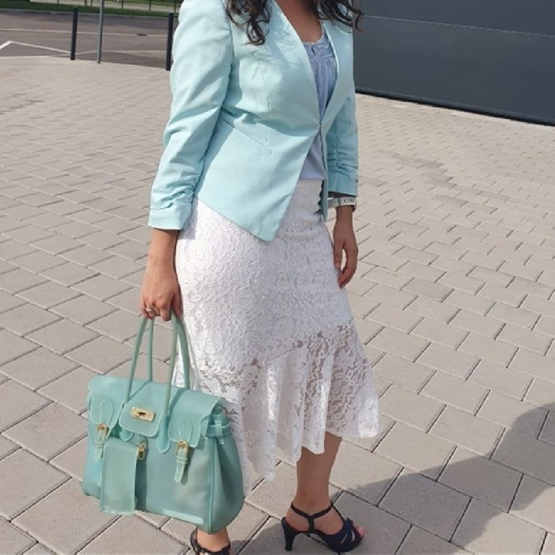 Woman Skirts Mini Mermaid High Waist Slim Fit Elegant Summer Office Bottoms Fishtail Knee-length Woemn Lace 220317