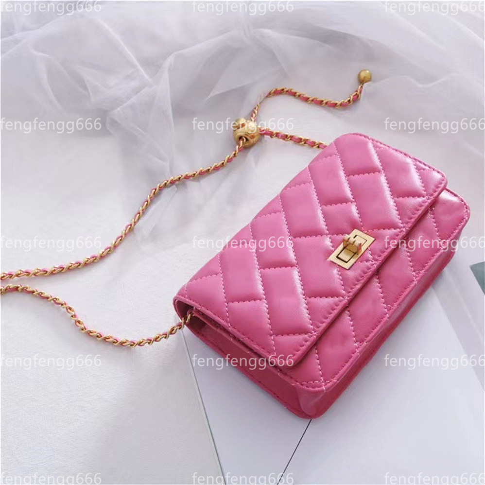 high quality women's Luxury Designer Shoulder bags Rhombic lattice Caviar leather Cross body Purses sheepskin handbag fashion flip wallet Totes wallet with box, 2-black
high quality women's Luxury Designer Shoulder bags Rhombic lattice Caviar leather Cross body Purses sheepskin handbag fashion flip wallet Totes wallet with box, 2-black