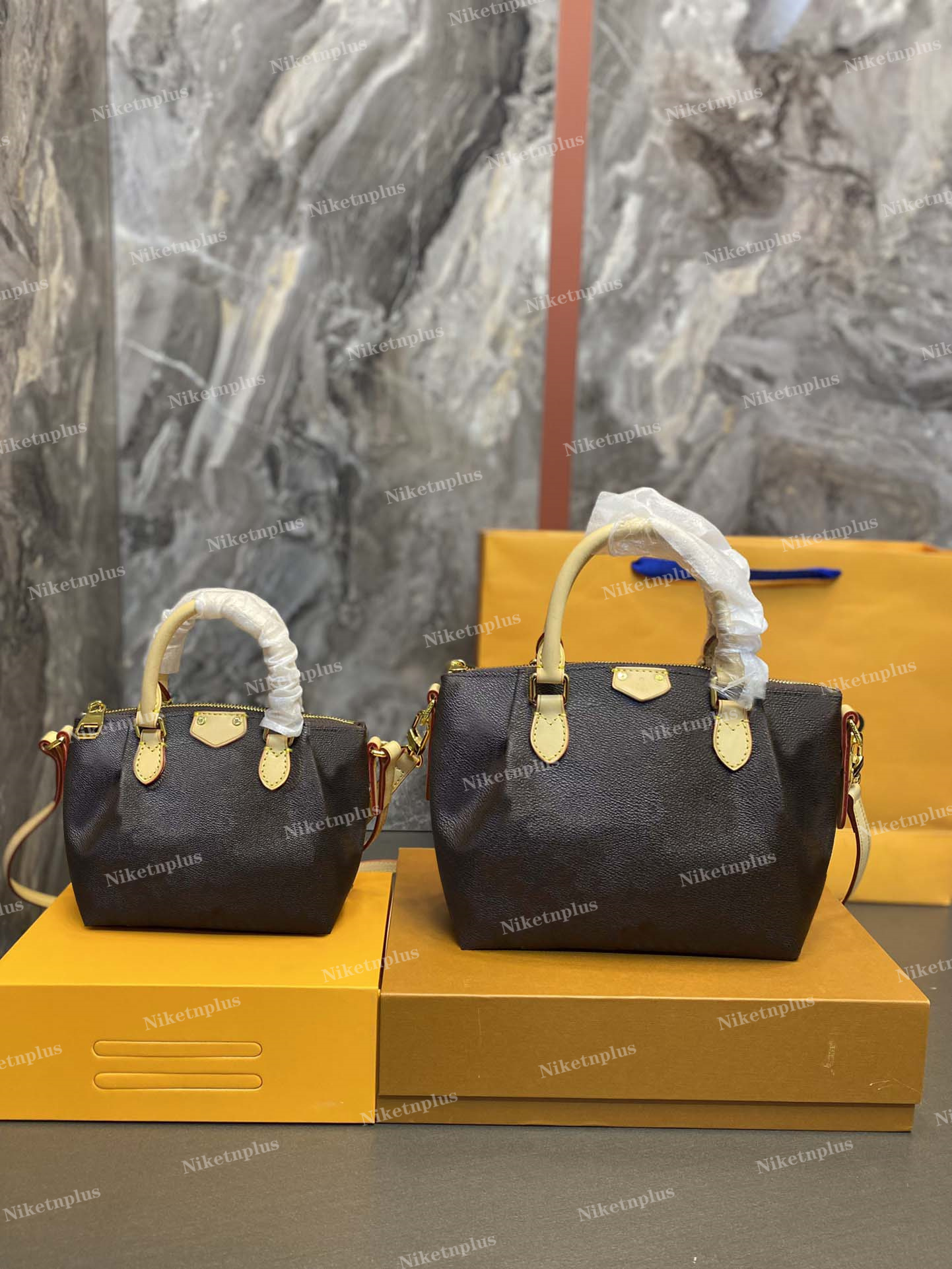 Designer Bags New Fashion 2022 Cross grain Dumpling bag women handbags purses Candy colors Handbag single shoulder crossbody bag One pack for two purposes, #1
Designer Bags New Fashion 2022 Cross grain Dumpling bag women handbags purses Candy colors Handbag single shoulder crossbody bag One pack for two purposes, #1