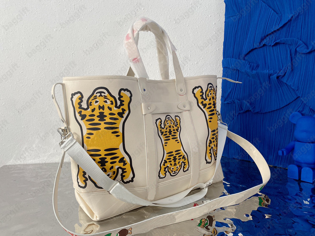 Designers Journey PM GM Tote tiger Printing Bags Womens Shopper duck nade handbag Never Shoulder Travel Pocket Luxury Ladies Purse leather Nigo Casual Totes M59366, No bag;for balance fees
Designers Journey PM GM Tote tiger Printing Bags Womens Shopper duck nade handbag Never Shoulder Travel Pocket Luxury Ladies Purse leather Nigo Casual Totes M59366, No bag;for balance fees