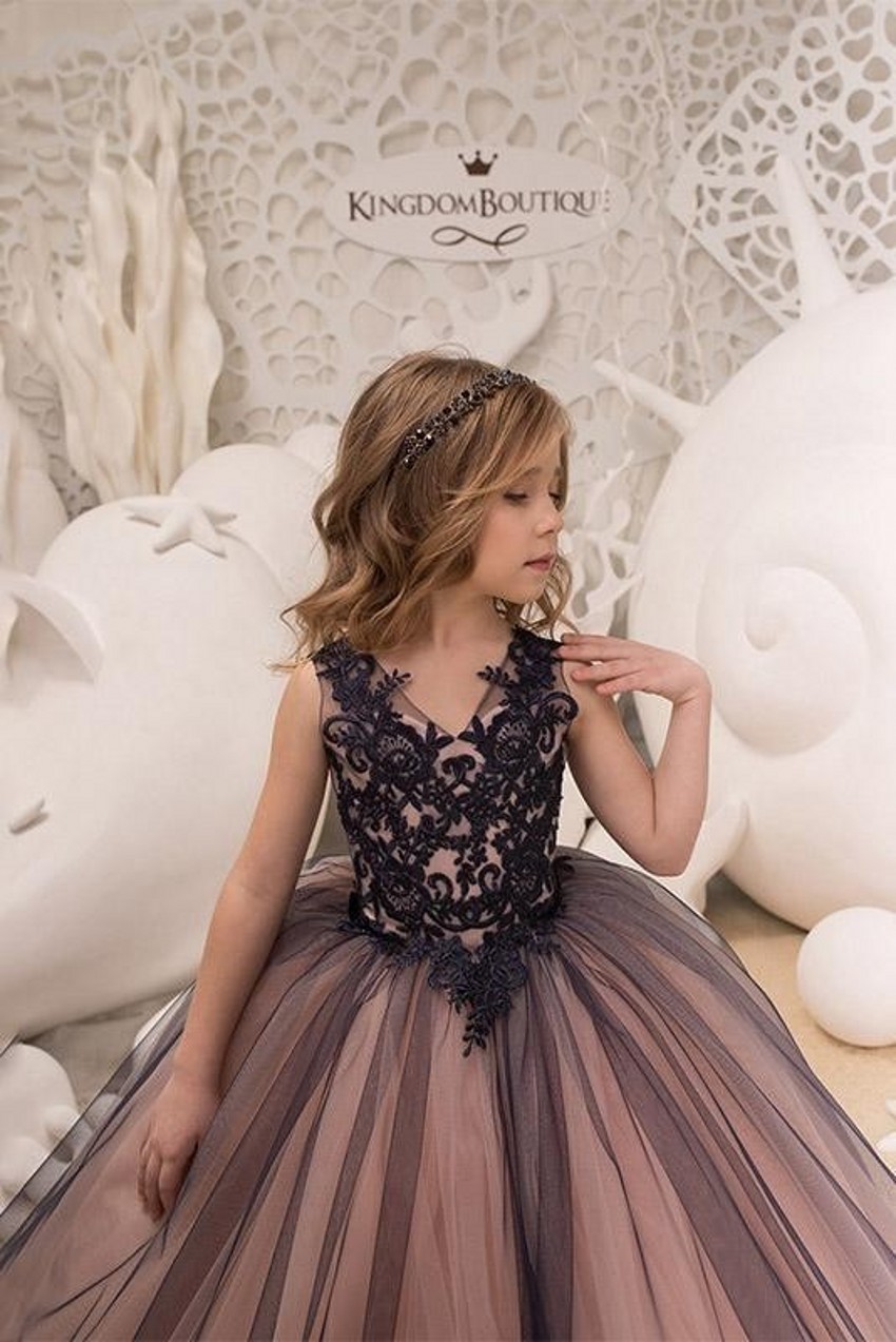 Black V-Neck Sleeveless Tulle Lace Applique Ball Gown Wer Girls Dresses Mc2224 0627 0218