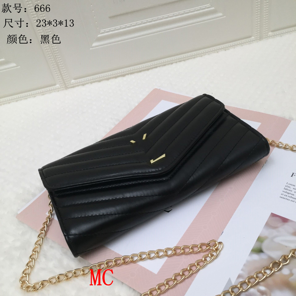 women wallets fashion designers Luxury purse cluth top quality brand men wallet classic passport card holder credit Wholesale PU Leather Size 23CM gold chain, Black
women wallets fashion designers Luxury purse cluth top quality brand men wallet classic passport card holder credit Wholesale PU Leather Size 23CM gold chain, Black
